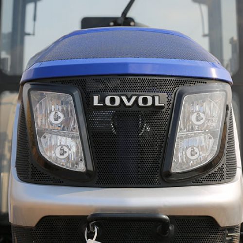 Lovol_M404_Kabine_Traktor_4