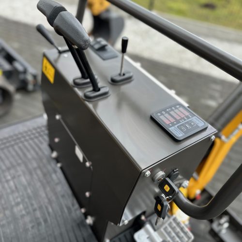 NEX_N12_Minibagger_Yanmar_13