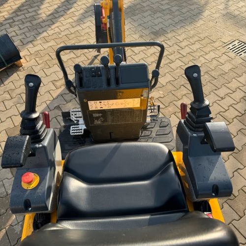 Shantui_SE12_Minibagger_Kubota_5