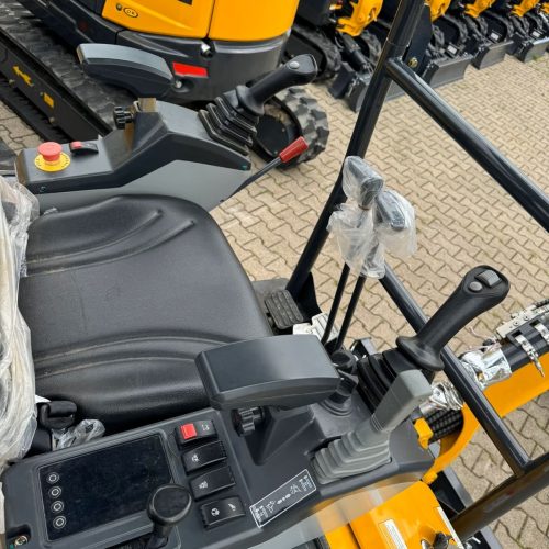 Shantui_SE17SR_Minibagger_4